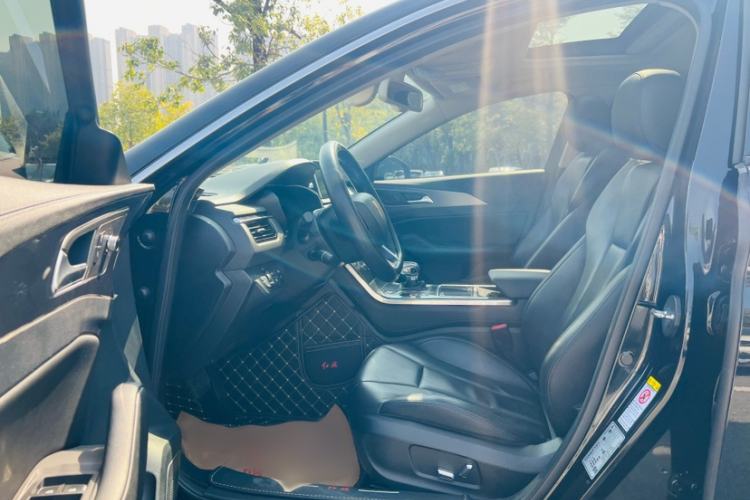 Used Hongqi H5 2020 1.8T Automatic ZhiLian QiYun Edition
