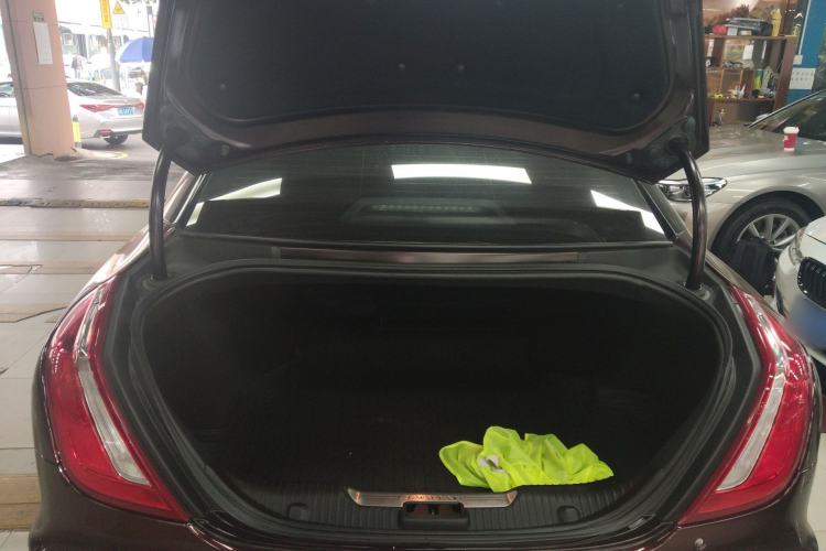 Used Jaguar XJ 2016 XJL 3.0 SC Two-Wheel-Drive Elegant Business Edition
