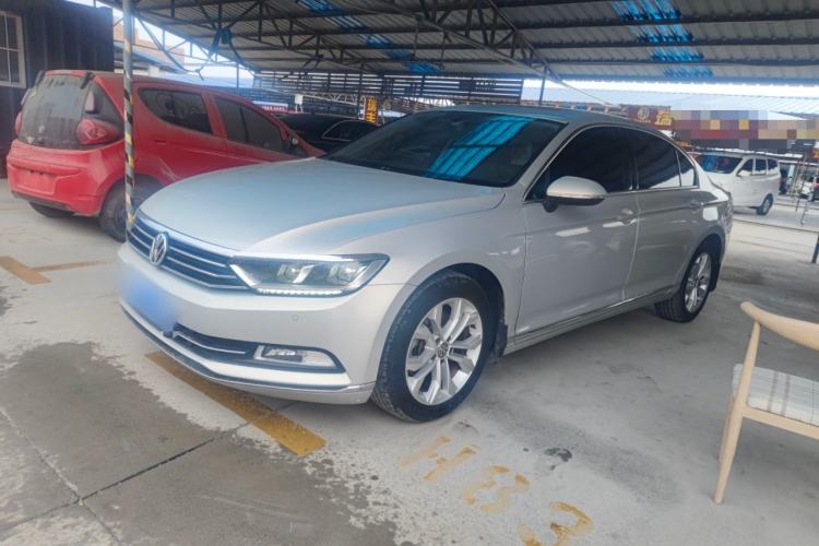 Used Volkswagen Magotan 2018 Facelift 330TSI DSG Luxury Model