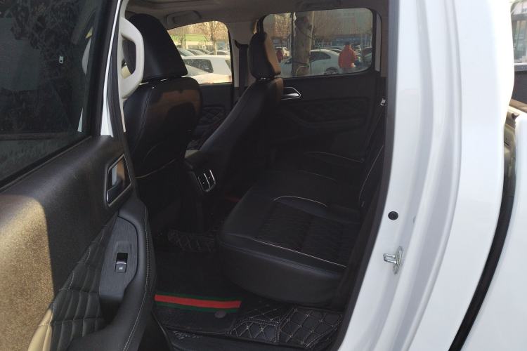 Used Great Wall Poer 2021 2.0T Global Version Automatic Diesel 4x4 Comfort Trim Standard Box GW4D20M
