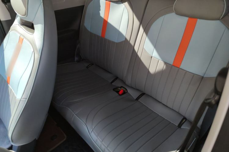 Used Geely Galaxy Panda 2024 Panda Mini 200km Endurance Bear
