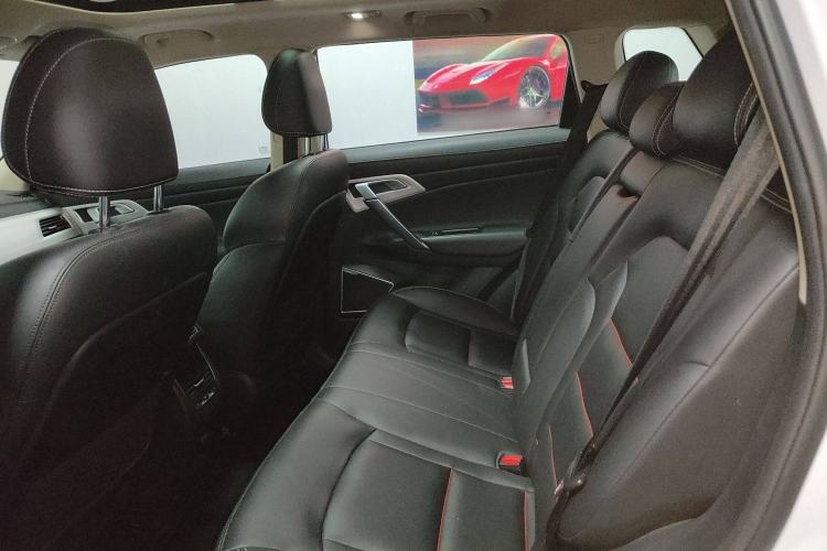 Used Geely Auto Emgrand X7 Sport 2018 1.8TD Automatic Two-Wheel Drive Smart 4G Connected Version