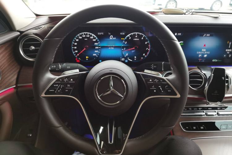 Used Mercedes-Benz E-Class 2023 Facelift E 260 L
