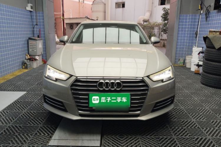 Used Audi A4L 2018 30th Anniversary Edition 40 TFSI Trendy Model