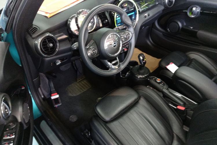 Used  MINI 2018 1.5T COOPER CABRIO Artist
