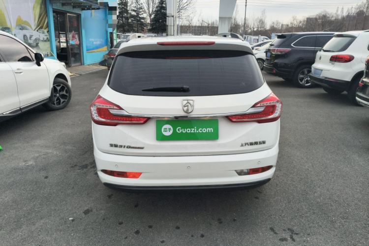 Used Baojun 310W 2017 1.5L Manual Fashion Model China V
