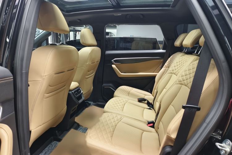 Used Geely Auto Haoyue L 2023 2.0T DCT Flagship Version