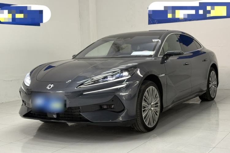 Used Denza Z9 2024 1100 km All-Wheel-Drive Ultra Version