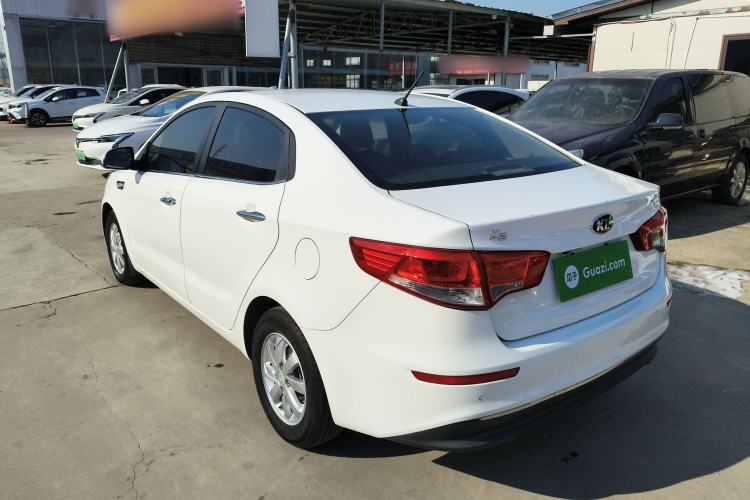 Used Kia K2 2015 Sedan 1.4L MT GLS
