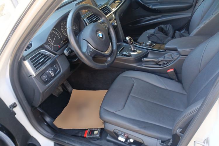 Used BMW 3 Series 2017 320Li Fashion Model
