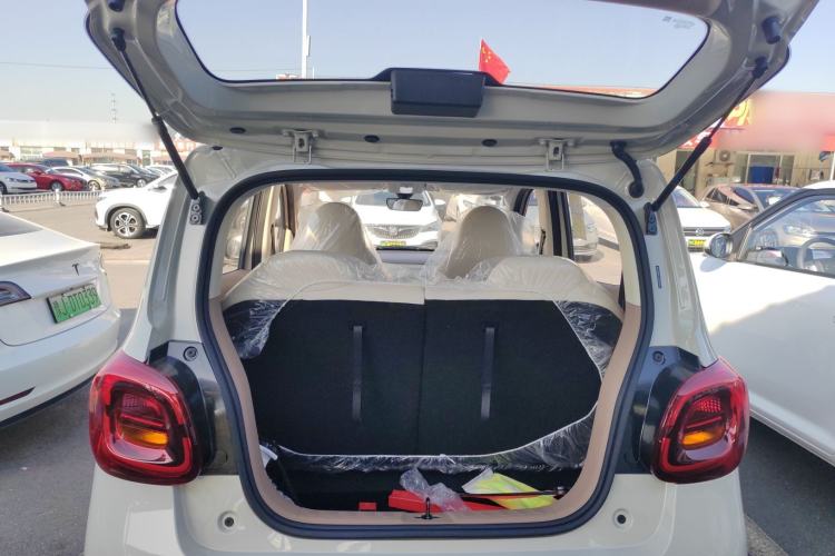 Used Wuling Hongguang MINIEV 2025 Four-Door Version Advanced Edition
