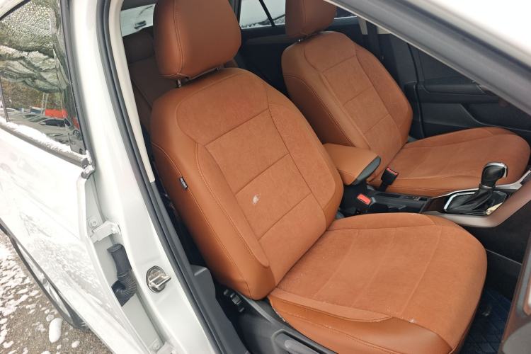 Used Volkswagen T-ROC 2022 280TSI DSG Two-Wheel Drive Elite PLUS
