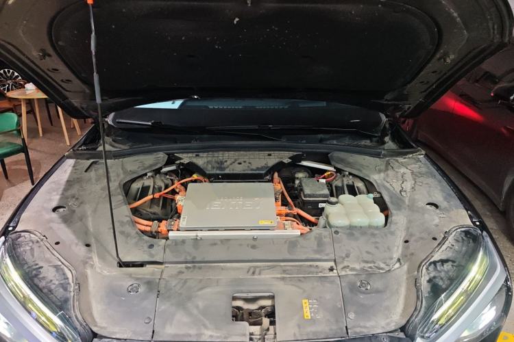 Used Nio ES8 2020 580 km Range 7-Seater Version