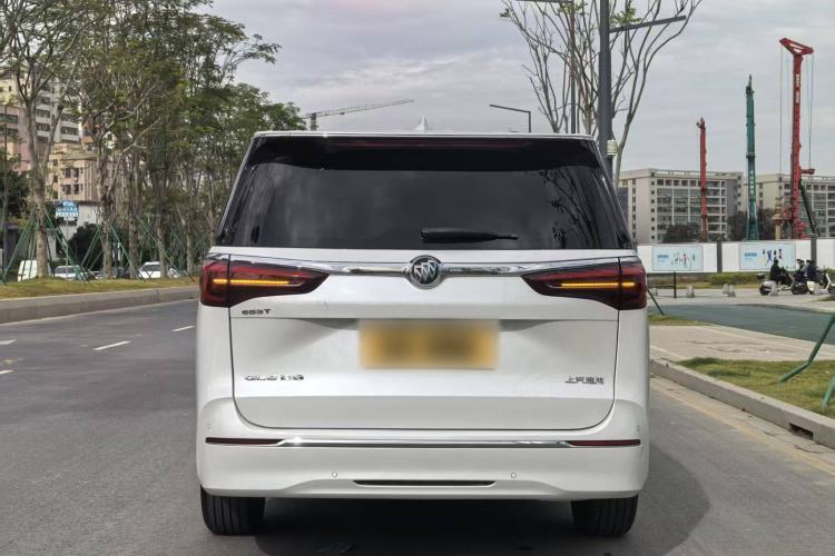 Used Buick GL8 2023 ES Lu Zun Deluxe and Yue Edition
