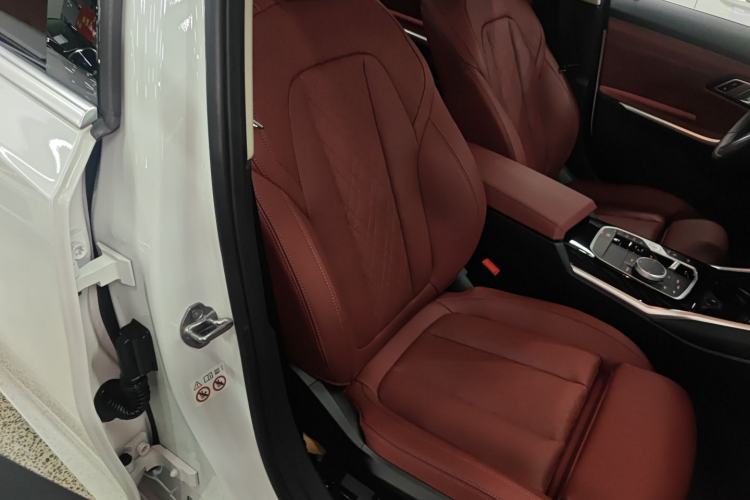 Used BMW 3 Series 2024 320Li M Sport Package
