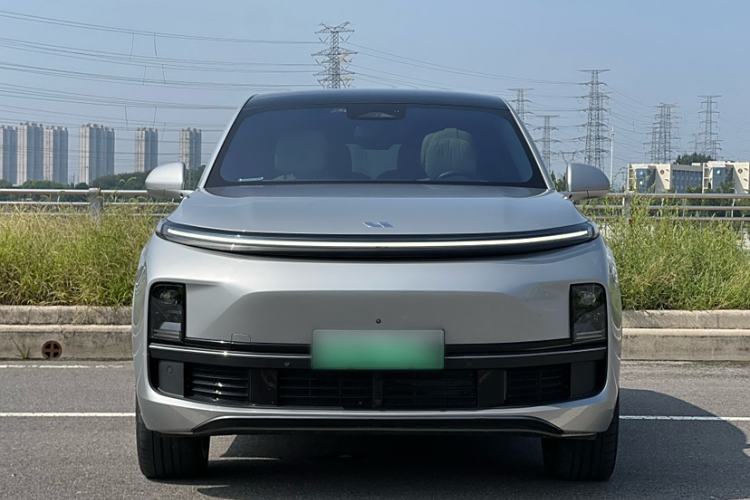 Used Li Auto L8 2023 Pro Model
