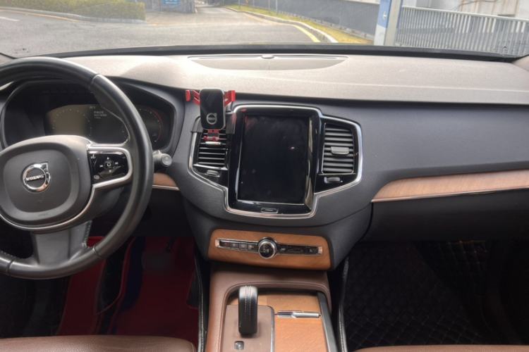 Used Volvo XC90 2021 B6 Zhiyi Luxury Edition 7-Seater
