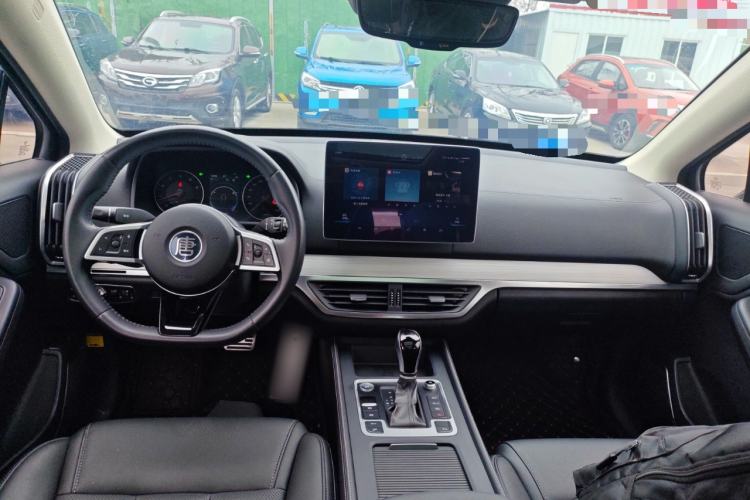 Used BYD Tang 2018 2.0T Automatic Smart Connect Prestige 7-Seater China V Standard