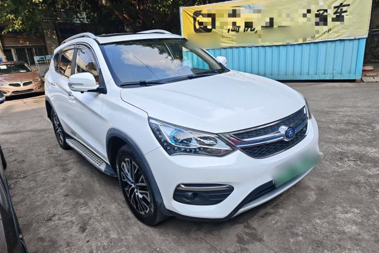 Used BYD Song New Energy 2017 Song DM 1.5TID All-Wheel Drive Luxury Model
