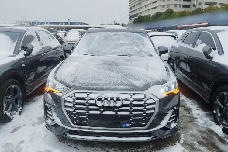 Used Audi Q3 2022 35 TFSI Fashion Dynamic Model