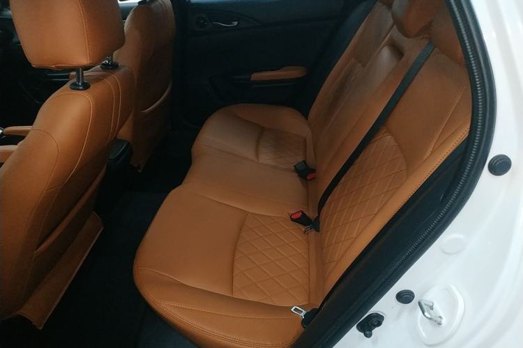 Used Honda Civic 2021 HATCHBACK 220TURBO CVT New Trendsetter
