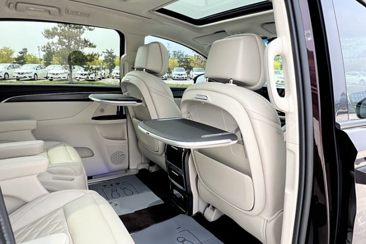 Used Buick GL8 2020 Avenir Avia 7-Seater Deluxe Edition
