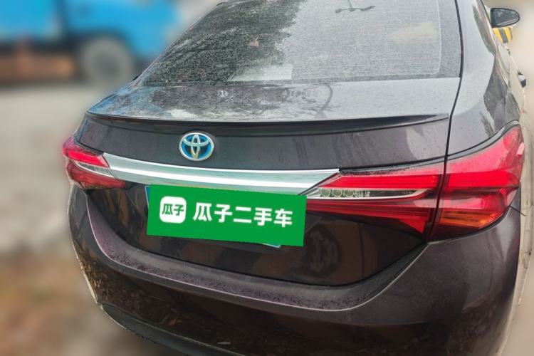 Used Toyota Levin 2016 Dual-Engine 1.8H GS E-CVT Elite Model with Sunroof