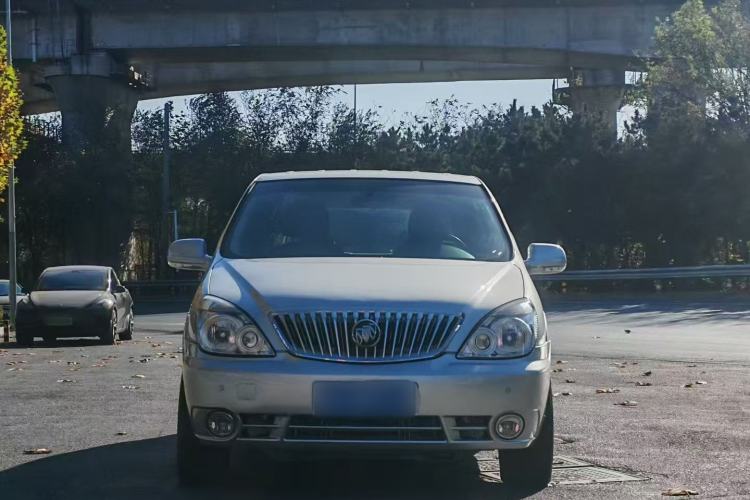 Used Buick GL8 2014 2.4L Classic Edition