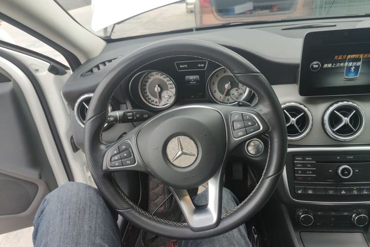 Used Mercedes-Benz GLA 2016 GLA 220 4MATIC Fashion Edition
