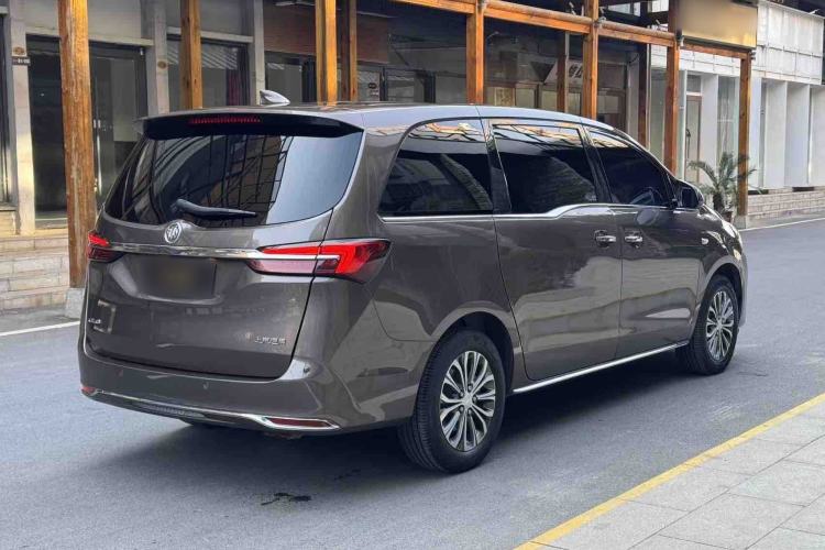 Used Buick GL8 2023 Land Business Class Smart Deluxe Model