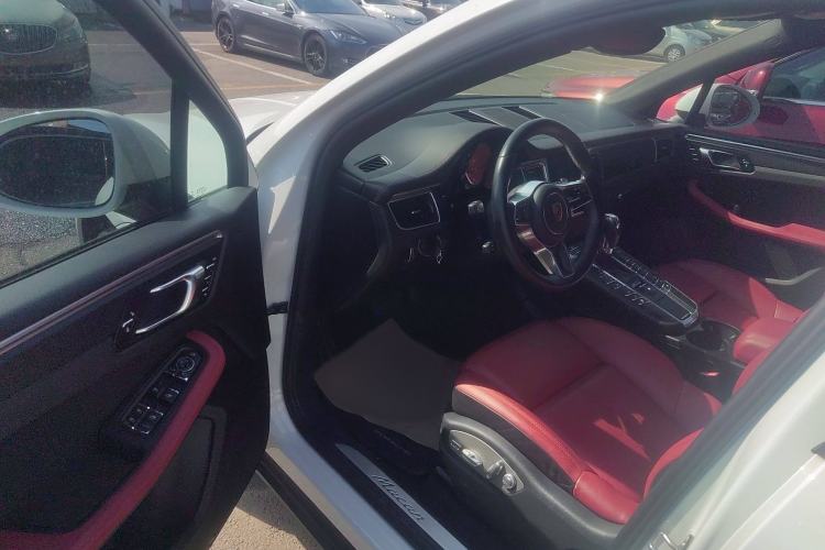 Used Porsche Macan 2017 Macan 2.0T
