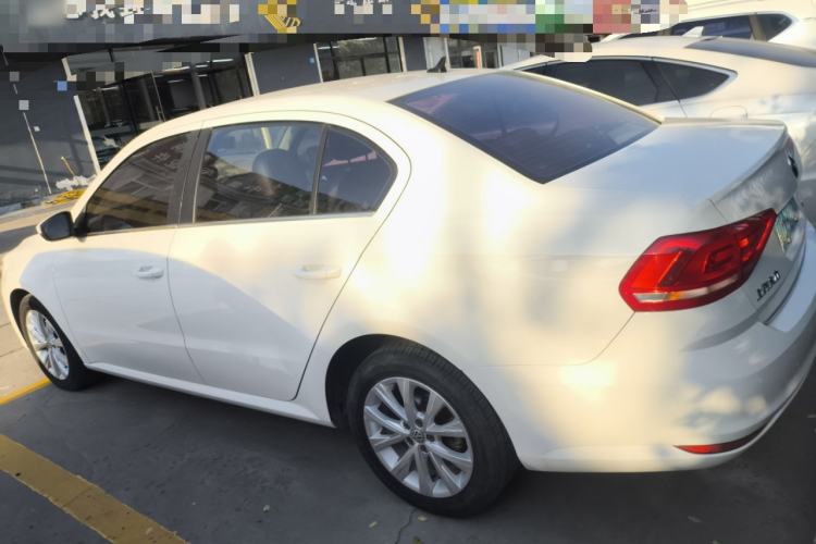 Used Volkswagen Lavida 2015 230TSI DSG Comfort Edition
