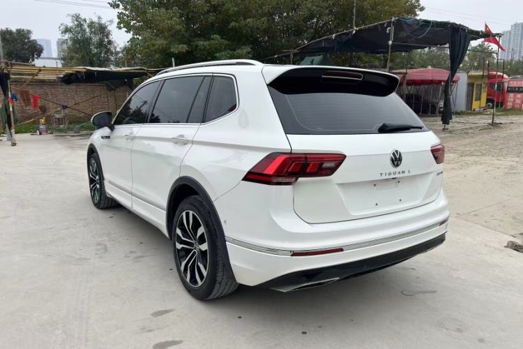 Used Volkswagen Tiguan L 2021 330TSI Automatic Two-Wheel Drive R-Line Enhanced Edition
