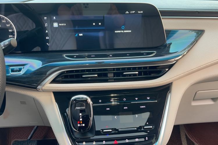 Used Buick GL8 2020 ES Land Cruiser 653T Comfort Edition
