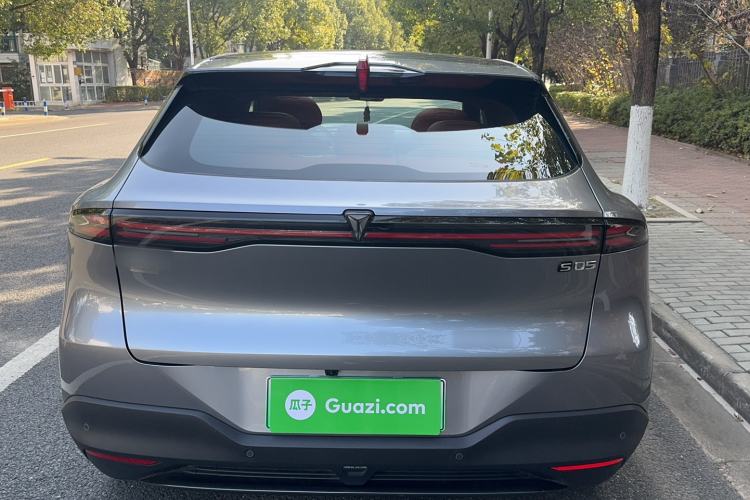 Used  S05 2024 510Max Pure Electric Version
