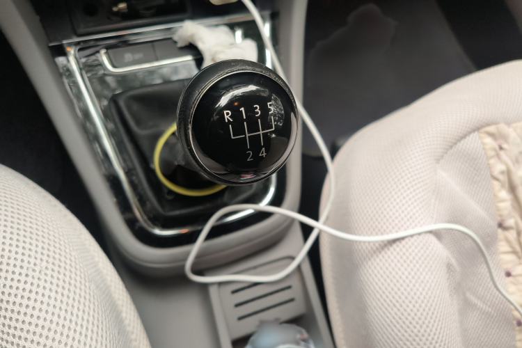 Used Volkswagen Bora 2013 1.6L Manual Fashion Edition