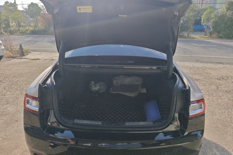 Used Lincoln Continental 2018 2.0T Two-Wheel Drive Deluxe Edition
