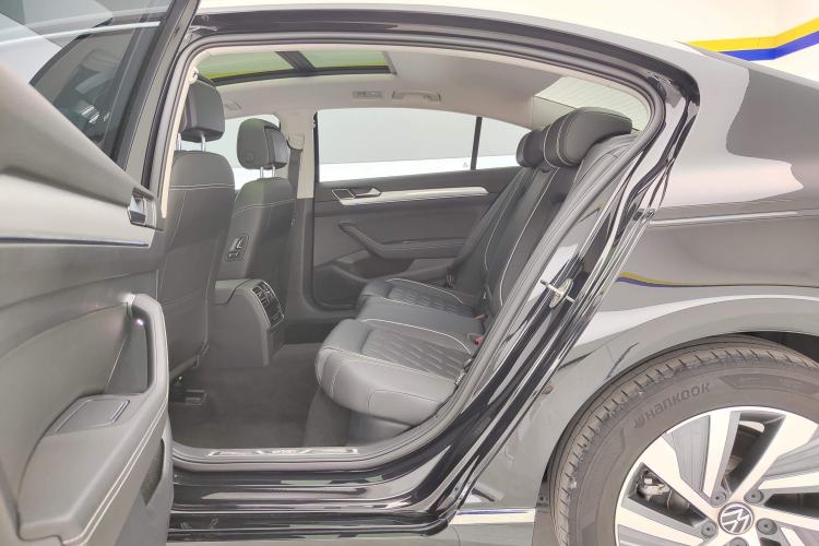 Used Volkswagen Tayron GTE Plug-in Hybrid 2022 1.4T Luxury Edition
