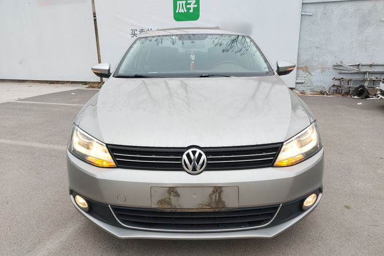 Used Volkswagen Sagitar 2014 1.6L Manual Comfort Model