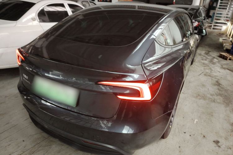 Used Tesla Model 3 2023 Long-Range All-Wheel-Drive Version
