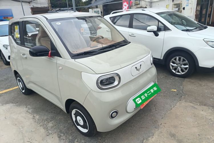 Used Wuling Hongguang MINIEV 2024 3rd Generation 215km Advanced Version
