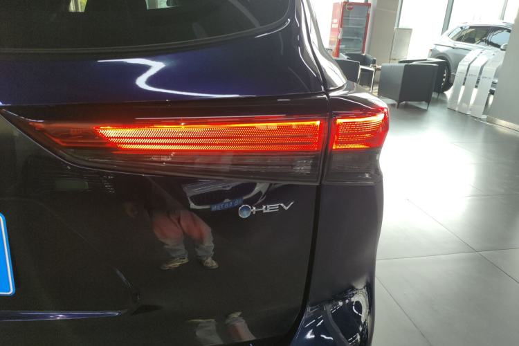 Used Toyota Highlander 2024 2.5L Smart Electric Hybrid Dual-Motor Two-Wheel-Drive Elite Edition 5 Seats