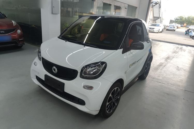 Used  fortwo 2015 1.0L 52 kW Hardtop Passion Edition
