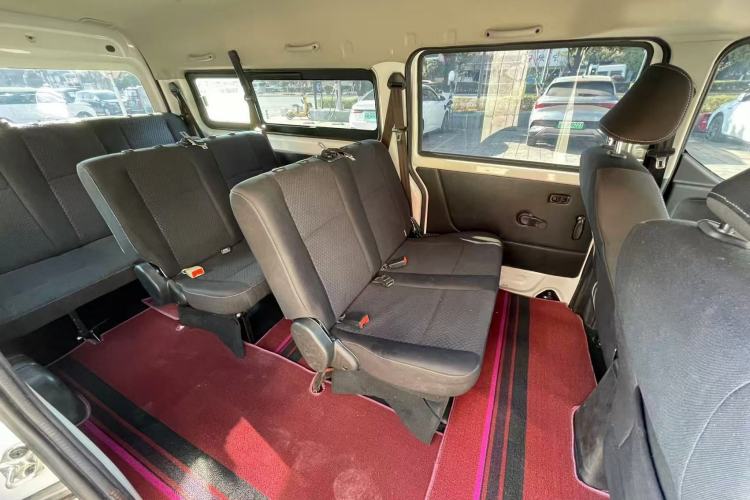 Used Jinbei Gold Hiace 2023 1.5L Passenger Vehicle Engineering Lion 9 Seats
