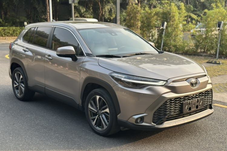 Used Toyota FRONTLANDER 2022 2.0L CVT Luxury PLUS Edition
