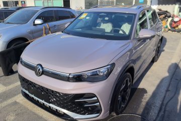 Used Volkswagen Tiguan L 2024 PRO 330TSI Two-Wheel Drive R-Line Smart Edition