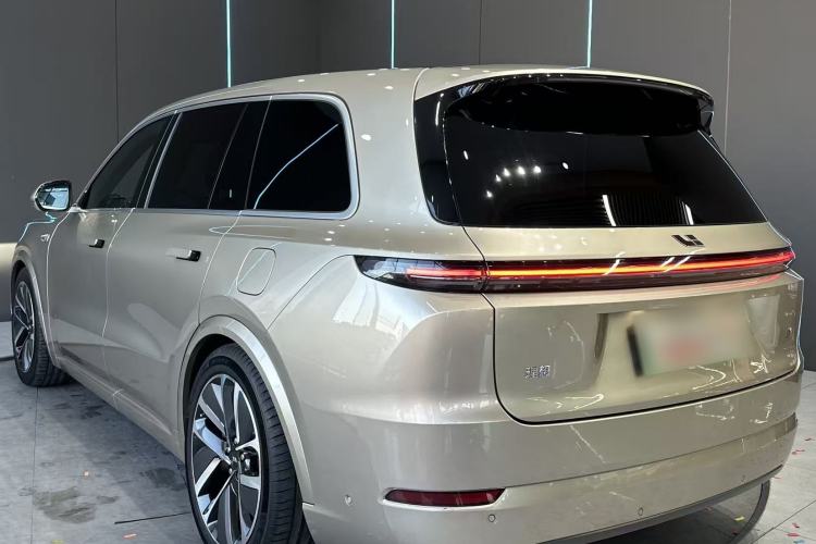 Used Li Auto L9 2022 Max model