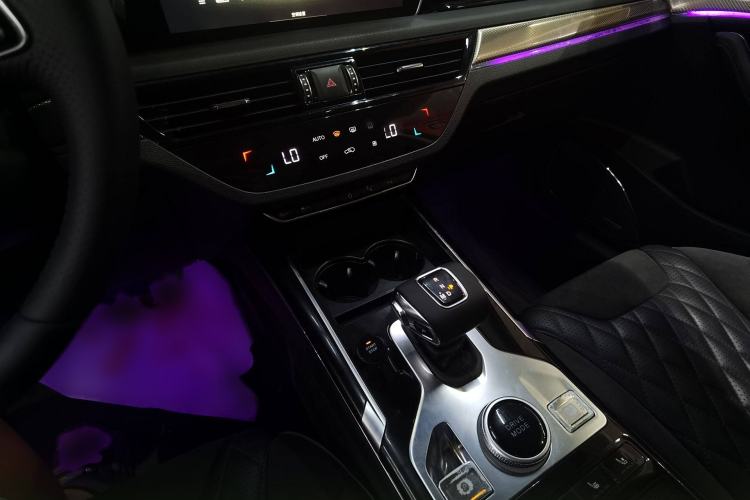 Used Hongqi HS5 2019 2.0T Smart Connect Flagship All-Wheel-Drive Version
