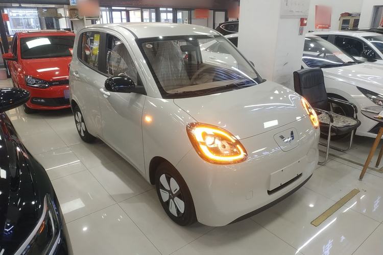 Used Wuling Hongguang MINIEV 2025 Four-Door Version Advanced Edition
