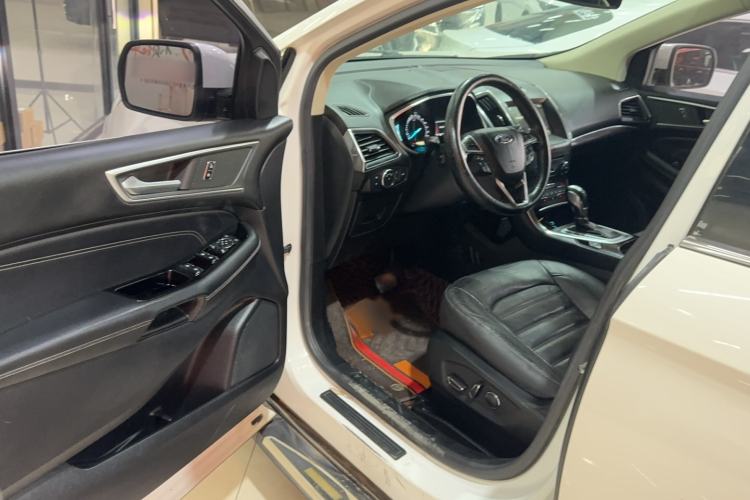 Used Ford Edge 2018 EcoBoost 245 Two-Wheel-Drive Titanium 7-Seater China V Standard
